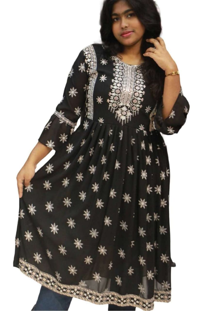 প্রিমিয়াম ব্ল্যাক এমব্রয়ডারি লং কুর্তি